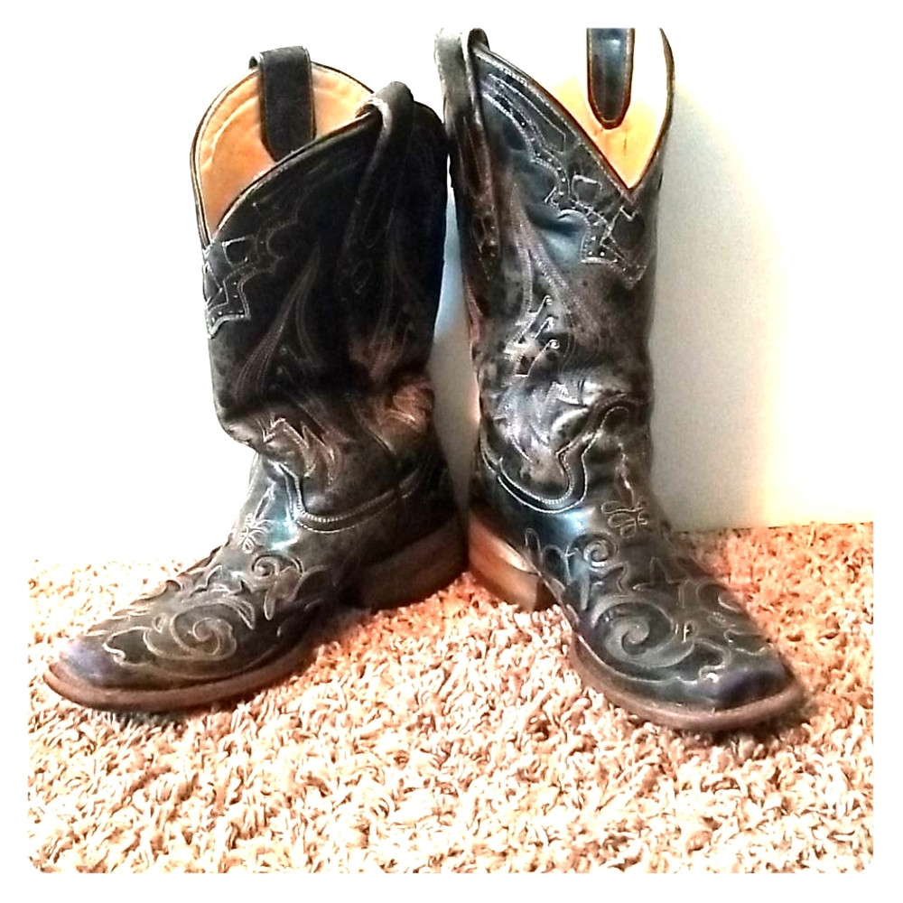 Cowboy boots